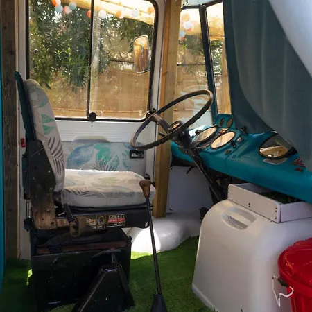 Jabuti Autocaravana Con Porche Y Aparcamiento * Cadice