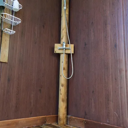 Jabuti Autocaravana Con Porche Y Aparcamiento * Cadice